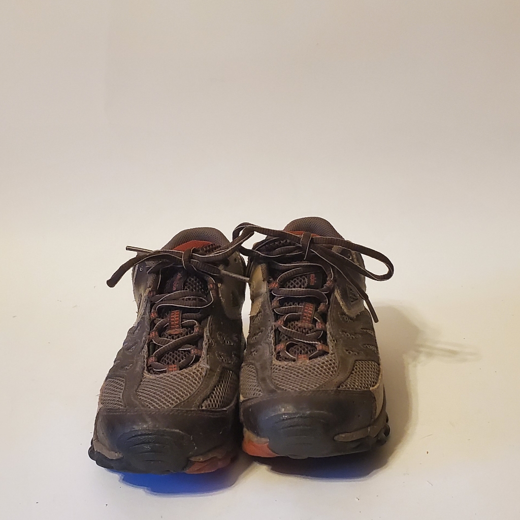 Columbia Newton Ridge Amped Hiking Boots Size 3